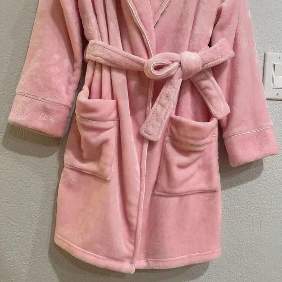Liz Claiborne Plush Fleece Robe Pink Belted Long Sleeve Size S - Picture 9 of 12
